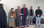 تجلیل و تکریم از مادر شهید ذبیح اله شیخ مهدی به مناسبت میلاد حضرت زهرا (س)
 2