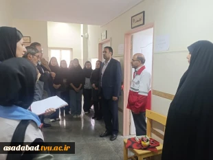 افتتاح کانون هلال احمر در دانشکده ملی مهارت دختران اسدآباد با حضور مسئولان استانی و شهرستانی 5